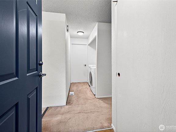 5th image of 8211 189th Avenue E
