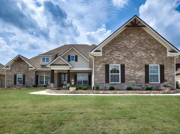 143 Lanwood Dr, Huntsville, AL 35811