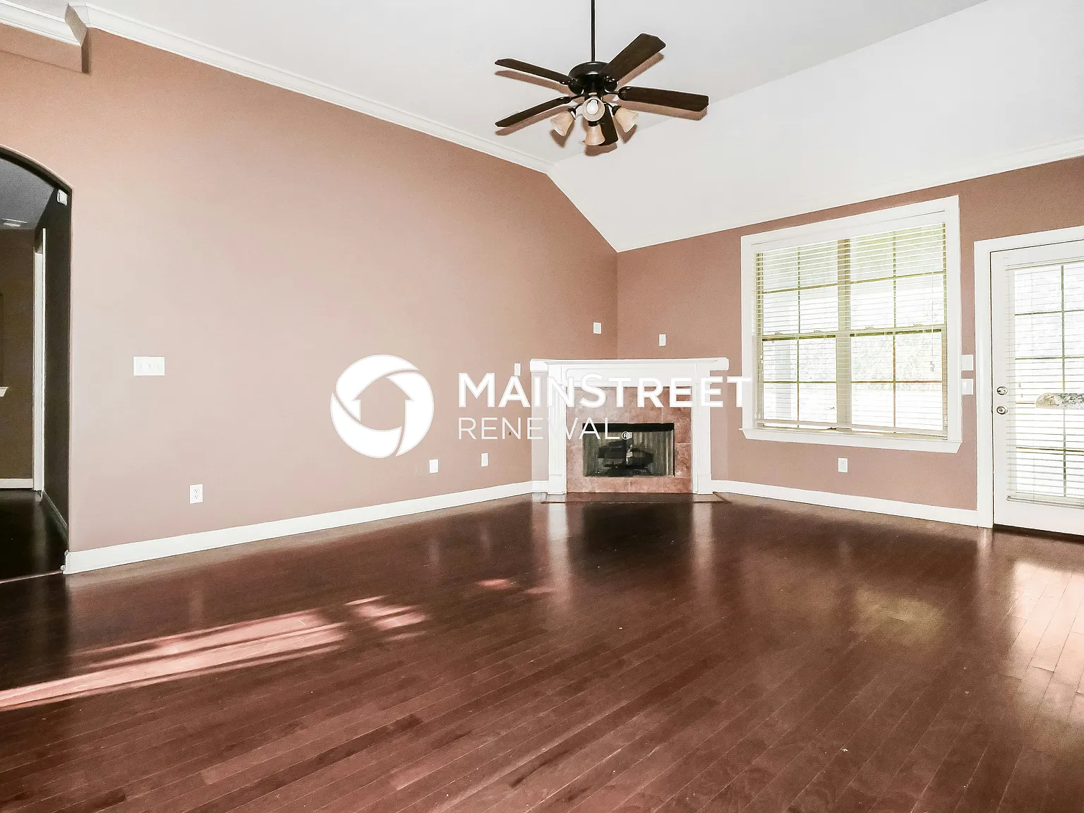 5398 Meadowbriar Trl — Photo 3