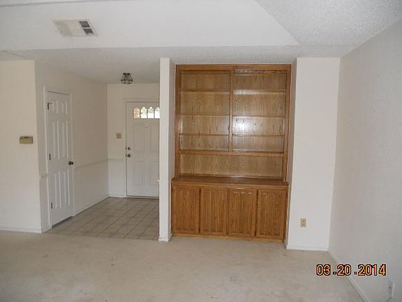 4th image of 6756 Parkwood Dr