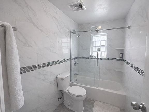 5th image of 1168 Rockland Ave Floor 2