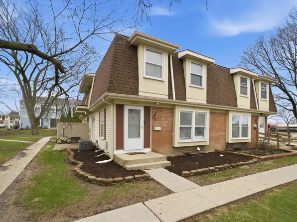 2308 Andover Ct, Schaumburg, IL 60194