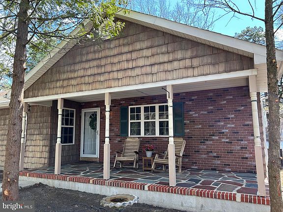 4th image of 410 S Lakeshore Dr
