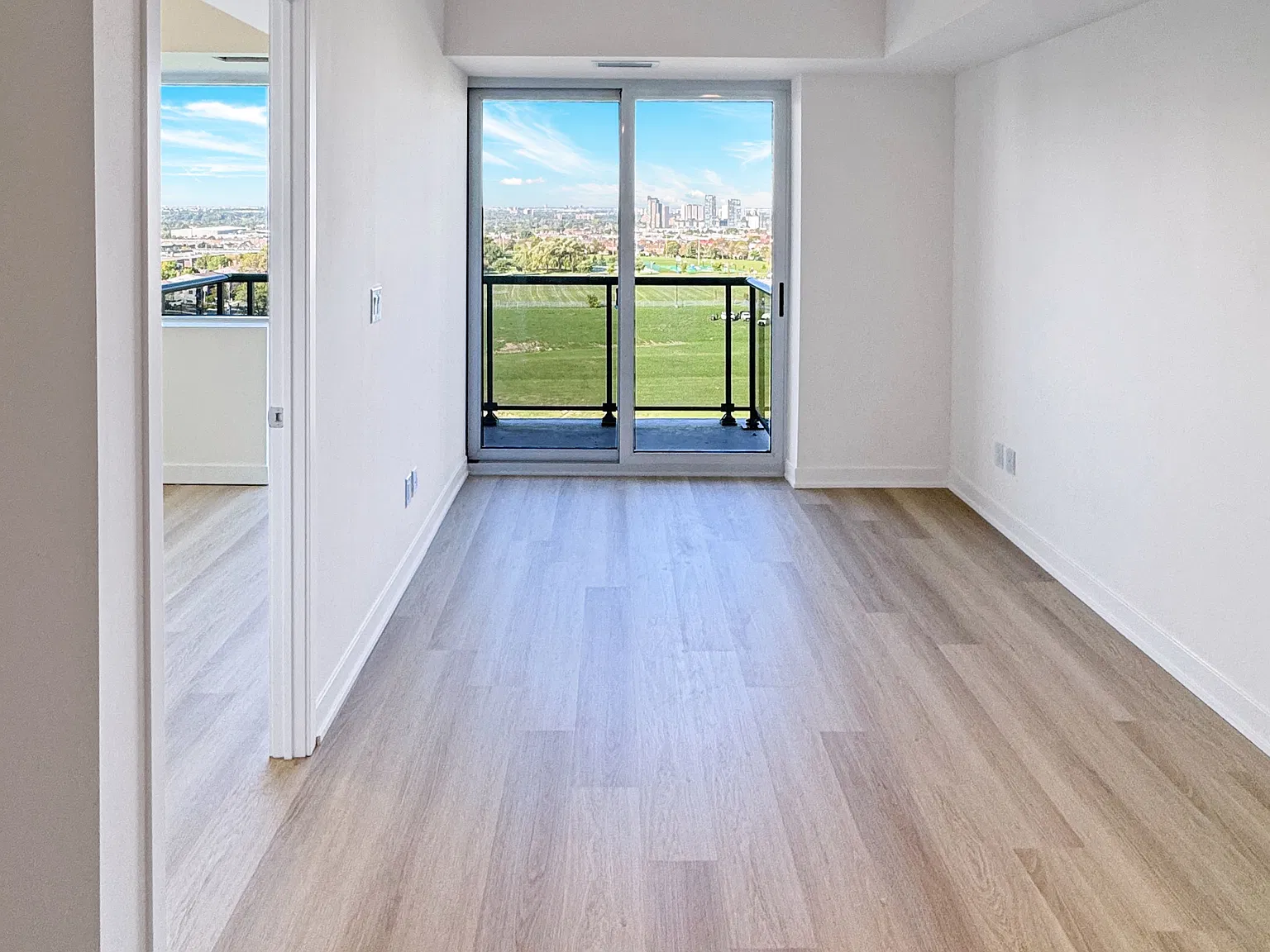 2 bed, $2,175 — Photo 2