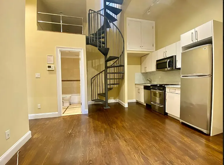 329 Lexington Ave #5W — Photo 3