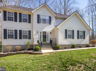 6020 Trotters Glen Dr, Hughesville, MD