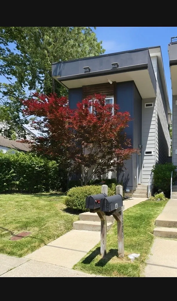 3 bed, 2.5 bath, 2154 sqft, $4,000 — Photo 1