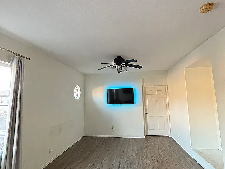 2715 Castlehill Rd #1 — Photo 8