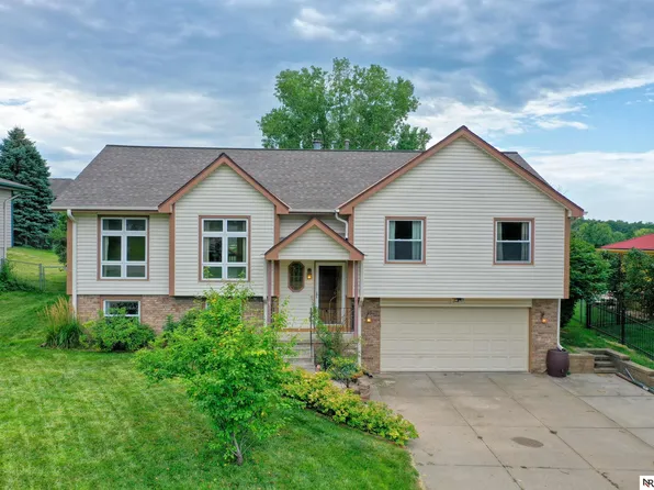 213 9th Ave, Plattsmouth, NE 68048
