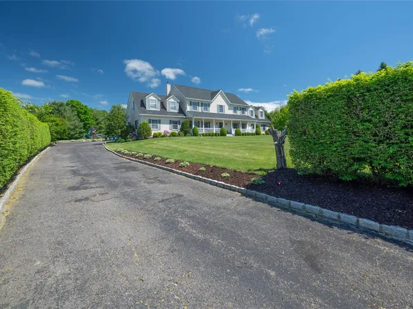 10 Emily Lane, Mahopac, NY 10541