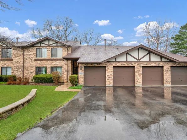 6267 Trinity Dr #2-D, Lisle, IL 60532