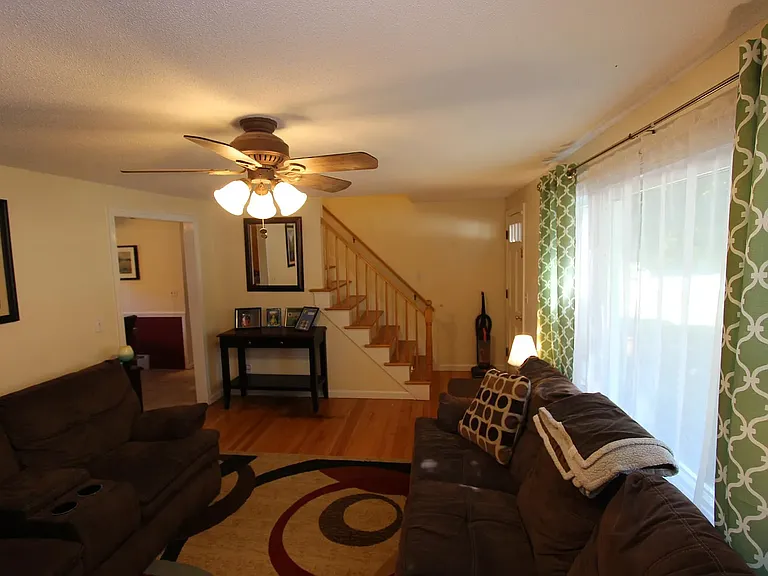 230 Field Rd — Photo 12