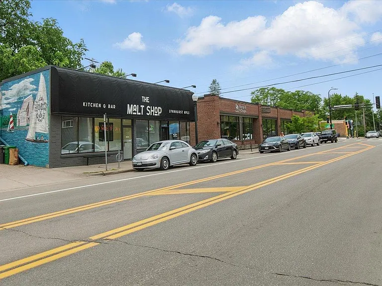 4948 Lyndale Ave S #LOWER — Photo 20