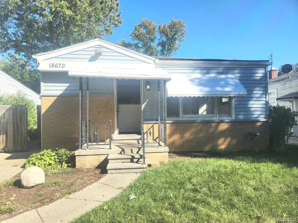 18670 Lathers St, Livonia, MI 48152