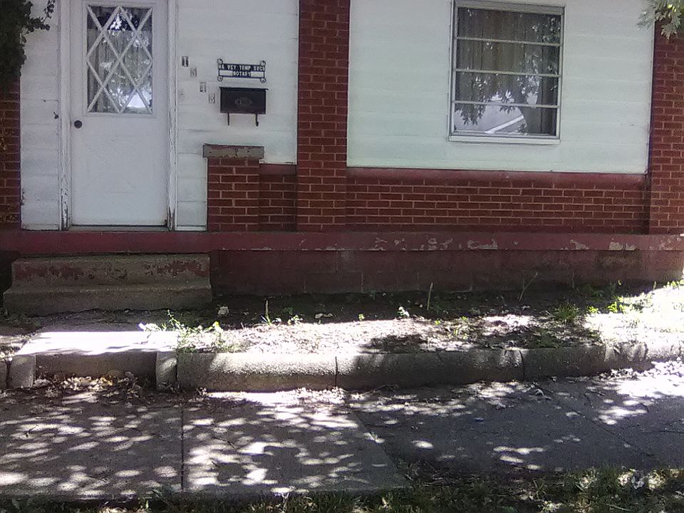 Front of House -- Summer