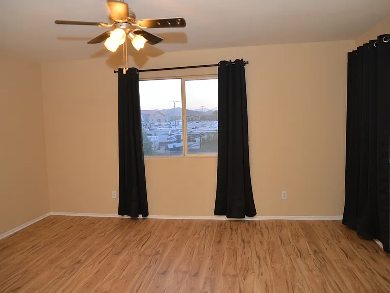 26527 Alta Ave — Photo 6