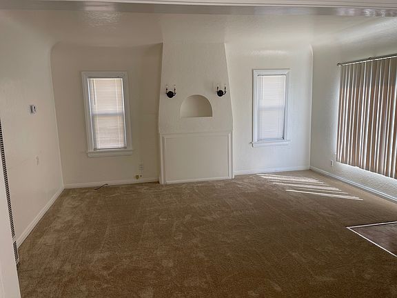 5th image of 10229 Park St