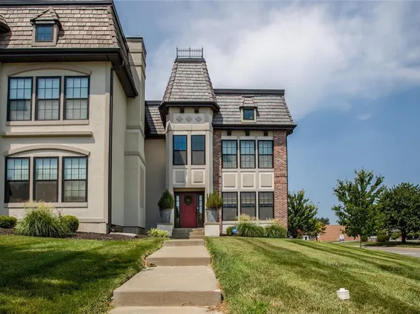 310 N Main St #1, Independence, MO 64050