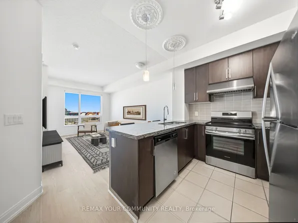 840 Queens Plate Dr #510, Toronto, ON M9W 0E7