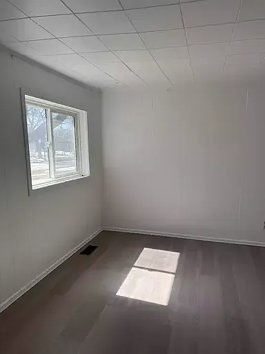 135 Larche Ave E #1A — Photo 7