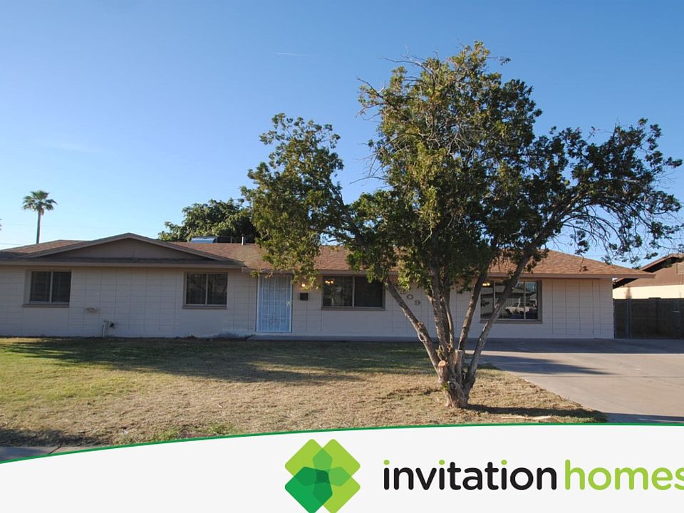 1st image of 8209 W Mulberry Dr