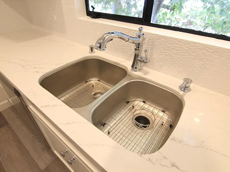 1523 S Wooster St #4 — Photo 18