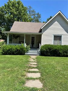 406 S 2nd St, Odessa, MO, 64076