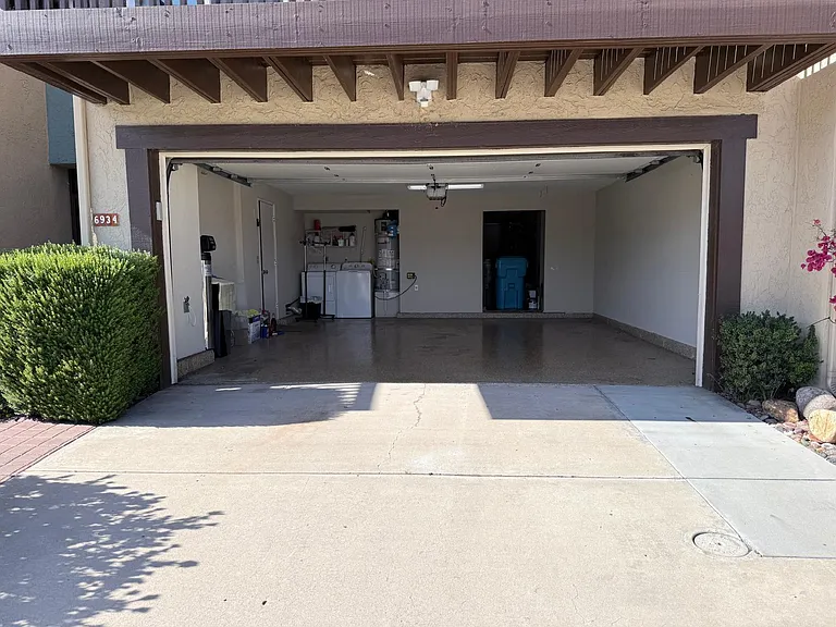 6934 Camino Degrazia #6934 — Photo 18
