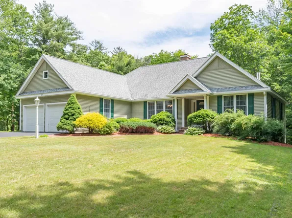 89 Odell Road, Sandown, NH 03873