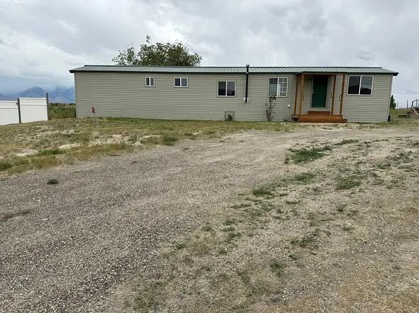 400 Kimble Dr, Spring Creek, NV 89815