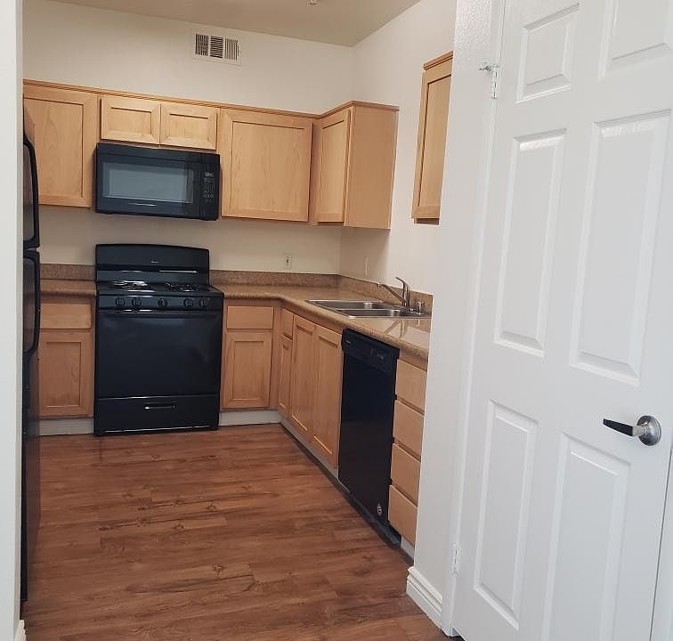 Arbor Fields 530 W Jackman St Lancaster CA Zillow