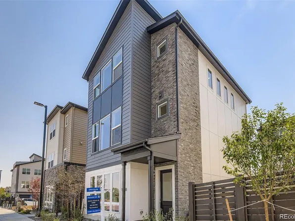 11008 E Hinsdale Circle, Englewood, CO 80112