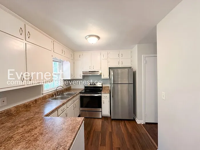 605 71st St S — Photo 5