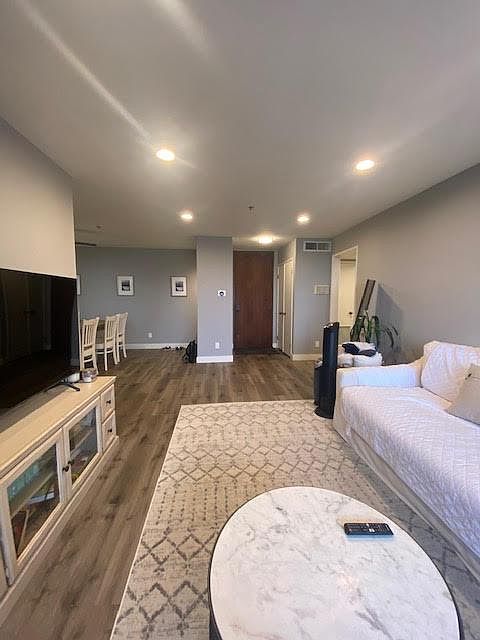 Entryway/Living Area/Dining Area