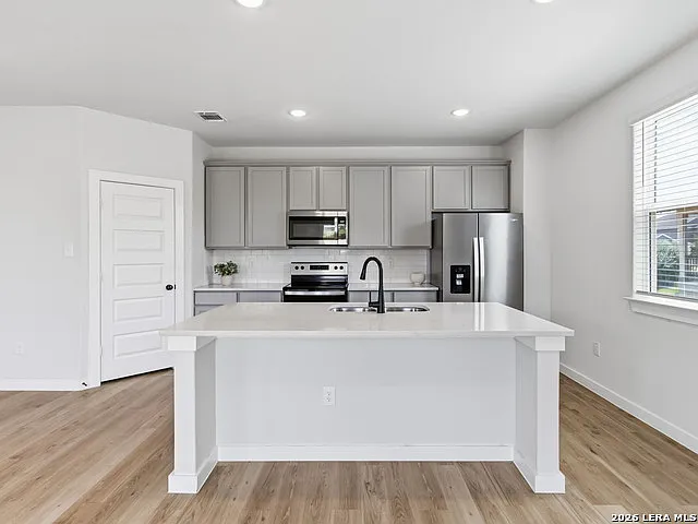 14607 Emerio Dr — Photo 6