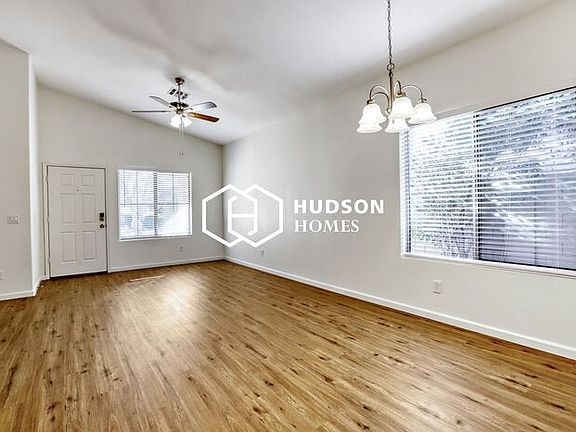 4th image of 40619 N Key Ln