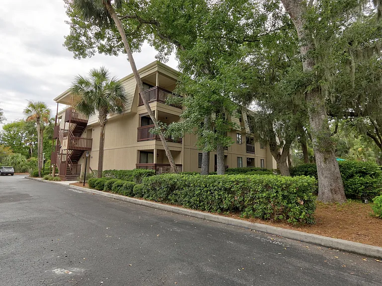 21 Lagoon Rd #A2B — Photo 35