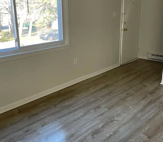 Robin Hood Apartments — Photo 19