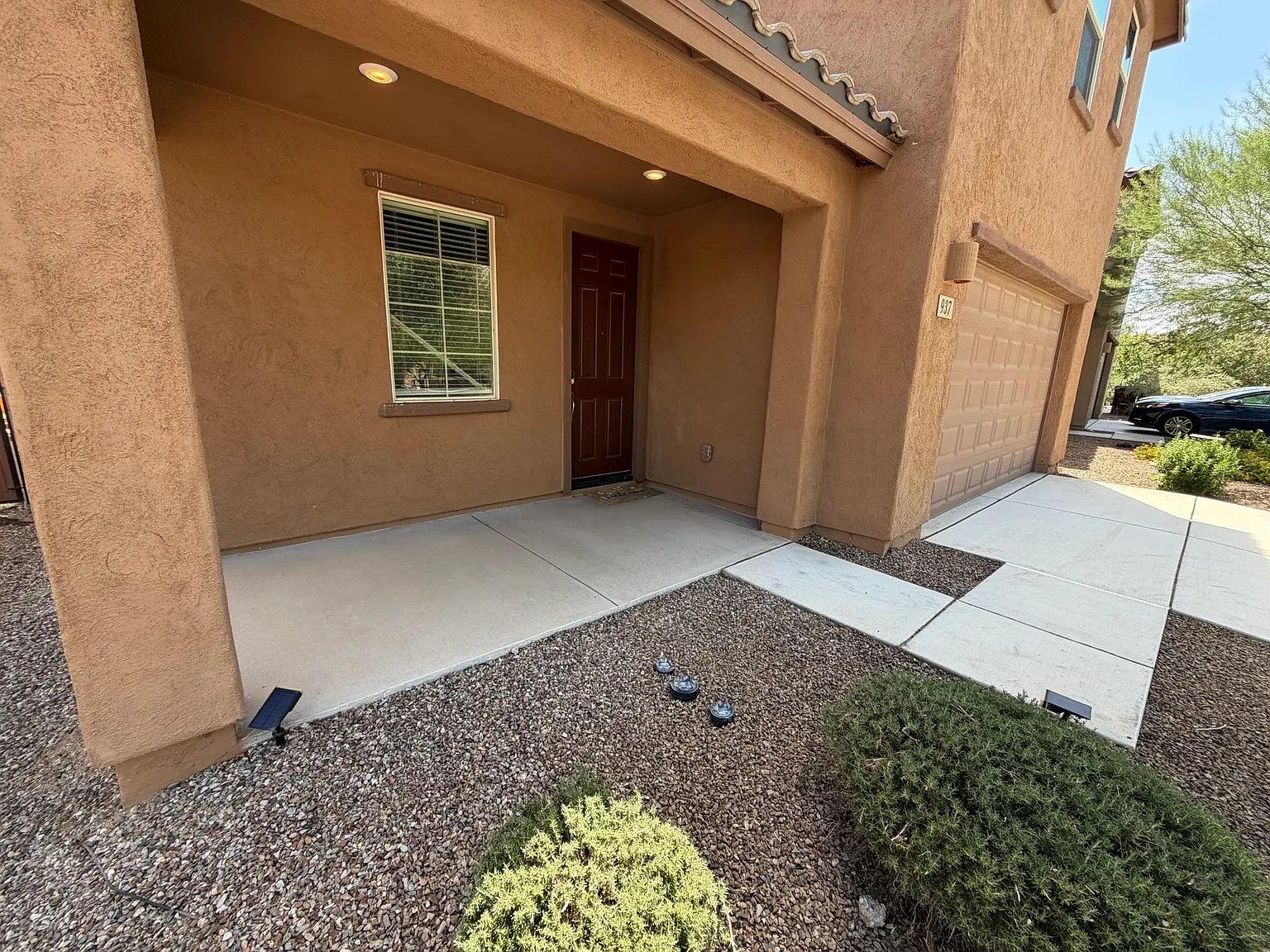 4 bed, 2.5 bath, 2652 sqft, $2,500 — Photo 1