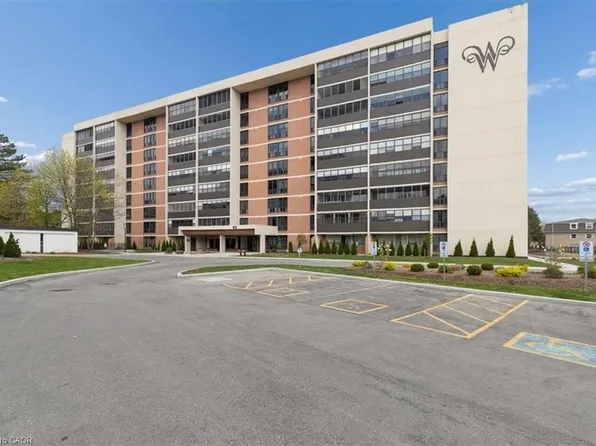 65 Westmount Rd N #509, Waterloo, ON N2L 5G6