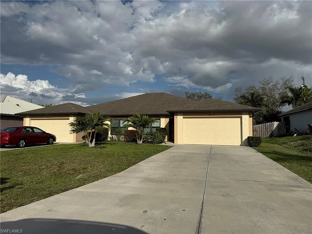 3 bed, 2.0 bath, 1330 sqft, $1,800 — Photo 2