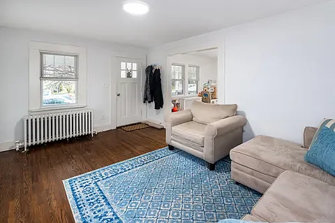 14 Randall Ave #1 — Photo 5