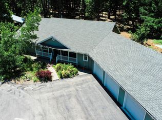 32605 Three Oaks Dr, Shingletown, CA 96088