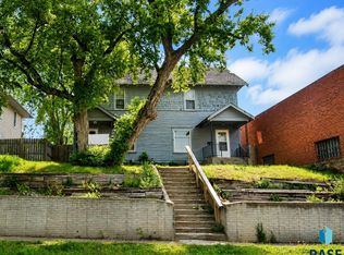 228 N Fairfax Ave, Sioux Falls, SD 57103