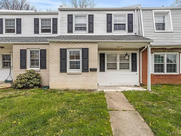 Ethan Allen Ct — Photo 12