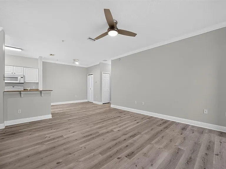 304 Southern Pecan Cir #208-208-208 — Photo 14