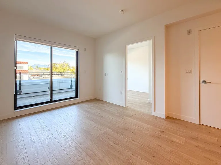 1680 E 12th Ave #204 — Photo 6