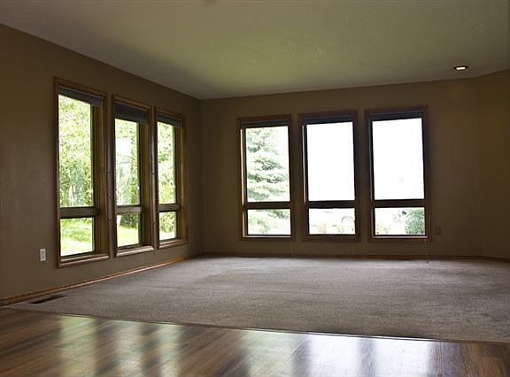 4th image of 3125 Cathy Ct
