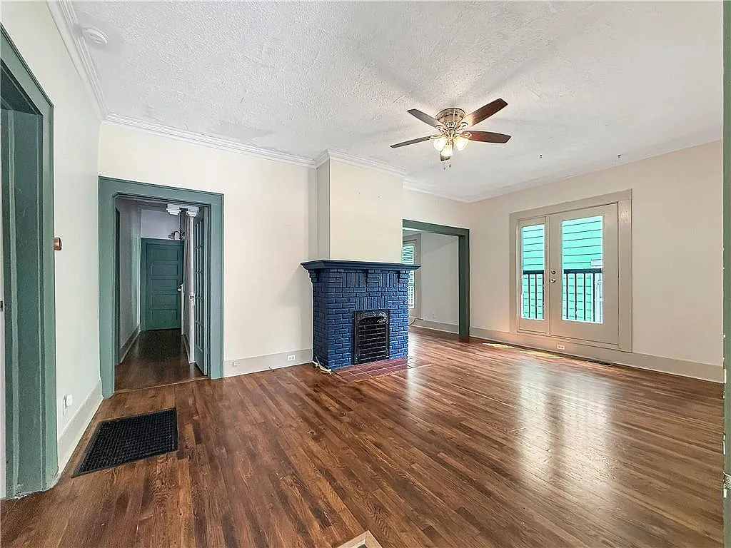 4 bed, 3.0 bath, 2284 sqft, $2,680 — Photo 3