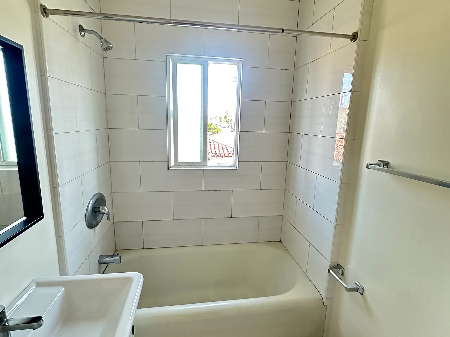 2 bed, $2,150 — Photo 3